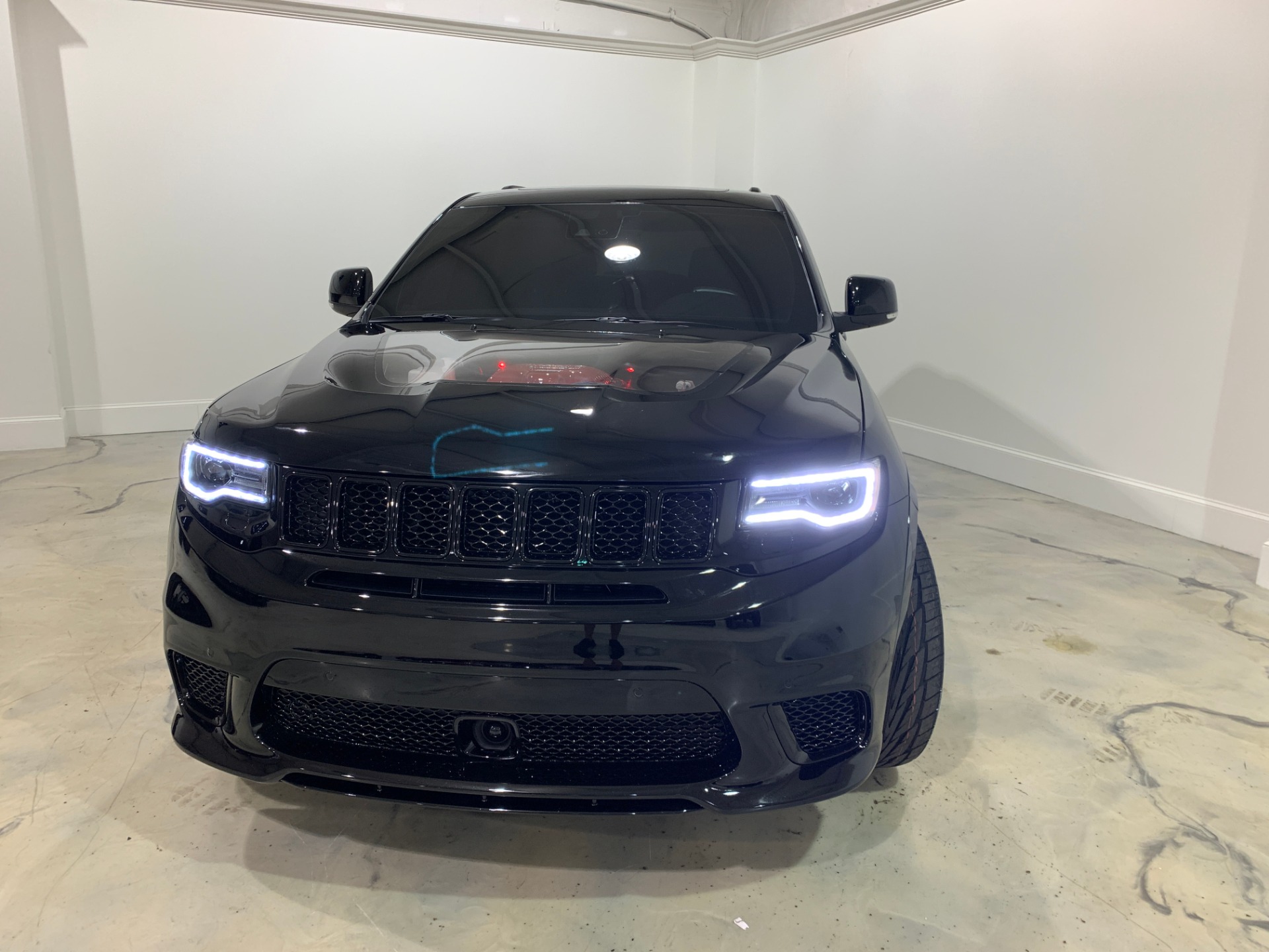 2018 Jeep Grand Cherokee | Fusion Luxury Motors