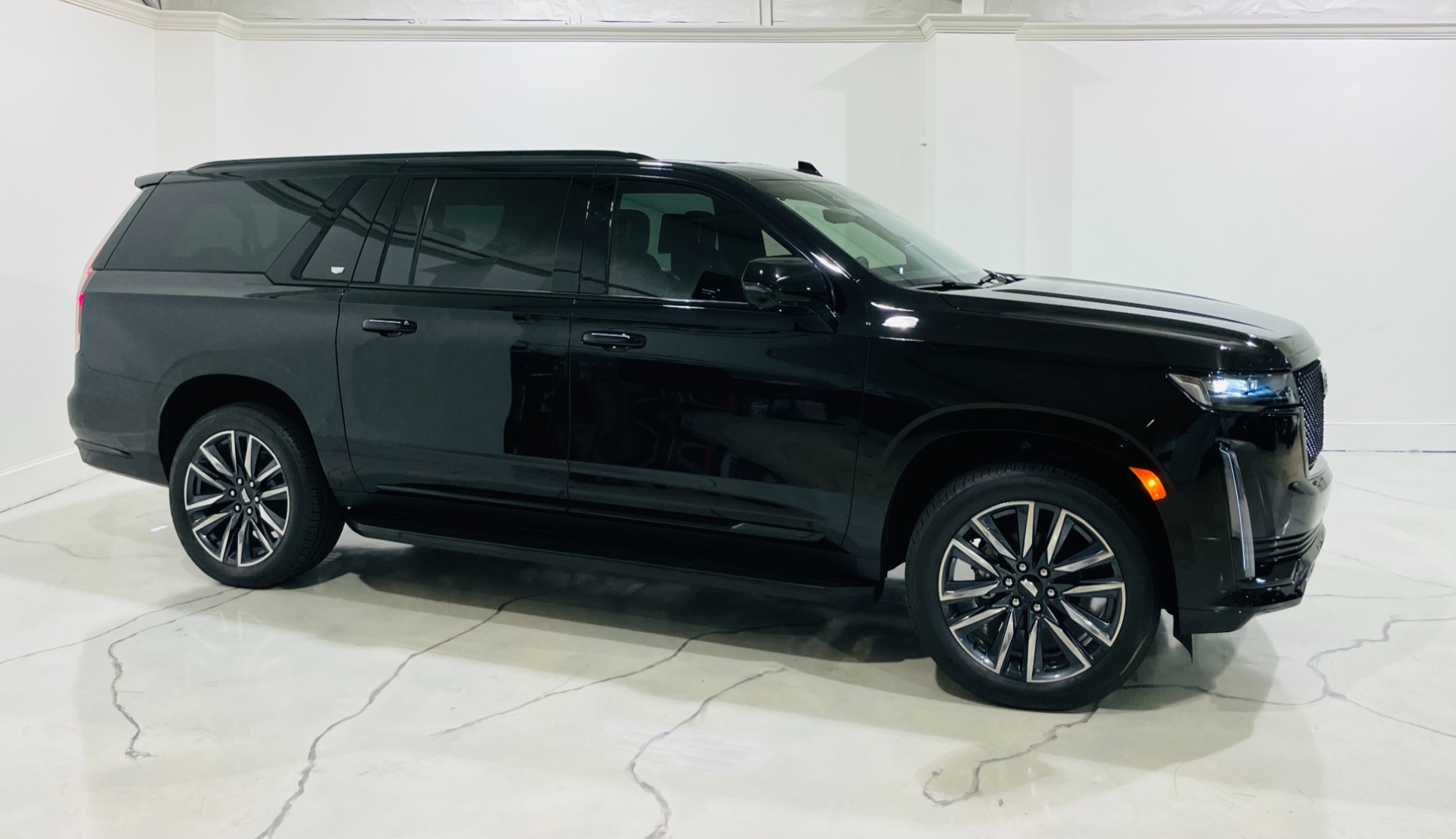 2021 Cadillac Escalade Sport 600 4wd