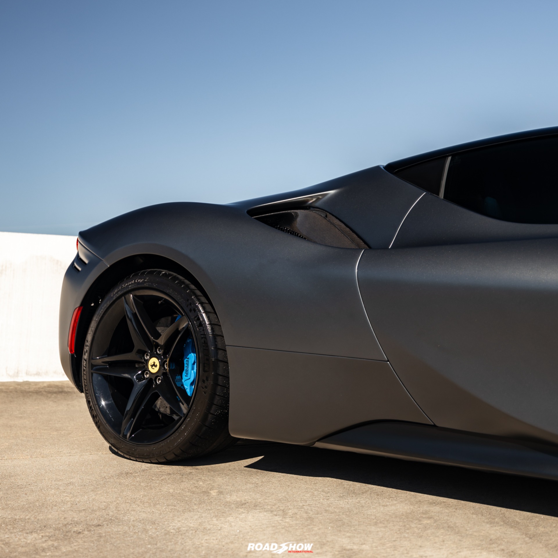 2021 Ferrari SF90 Base - Photo 11