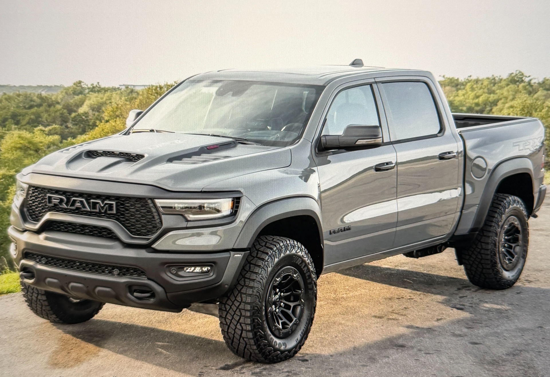 2023 RAM 1500's photo