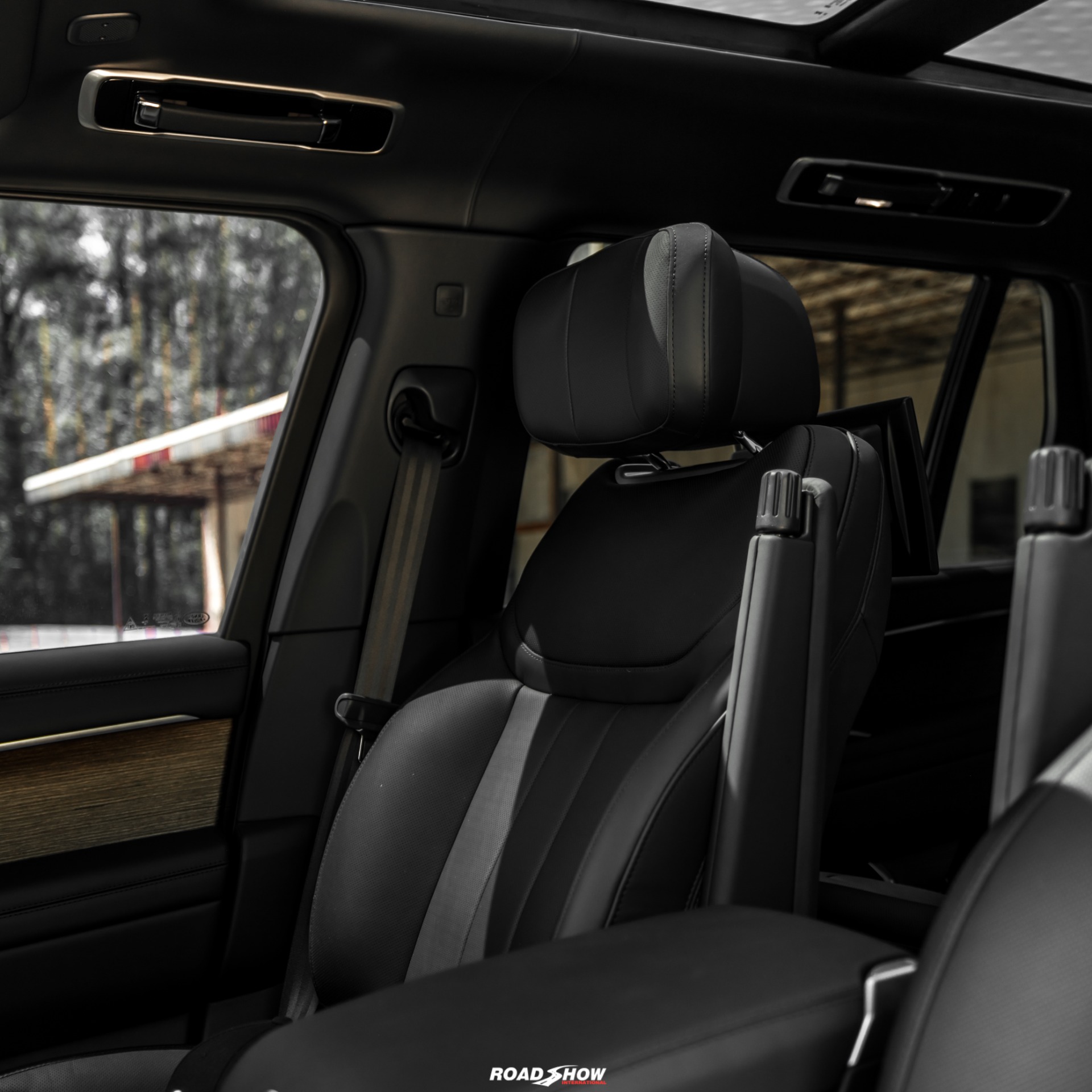 2025 Land Rover Range Rover Autobiography - Photo 17