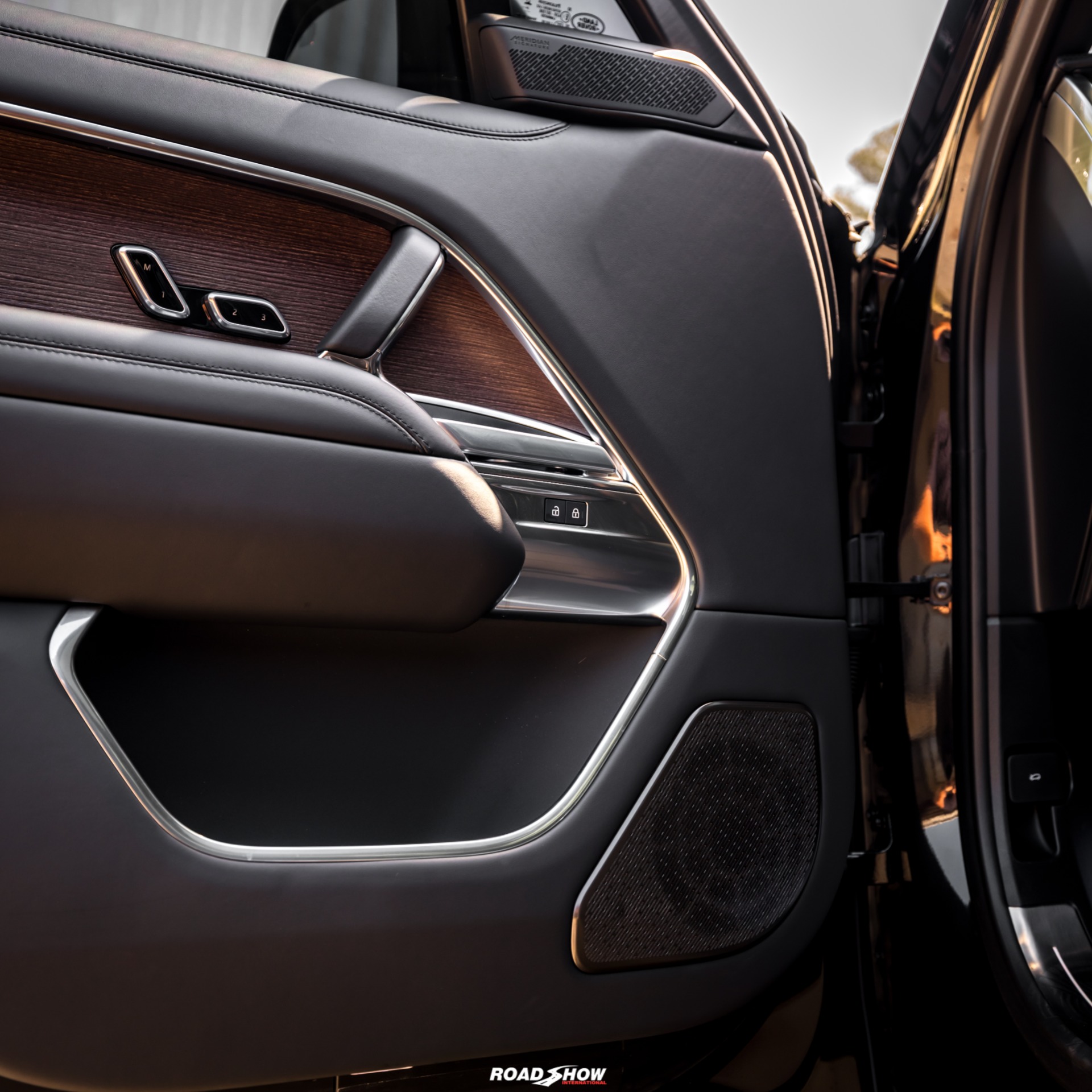 2025 Land Rover Range Rover Autobiography - Photo 27