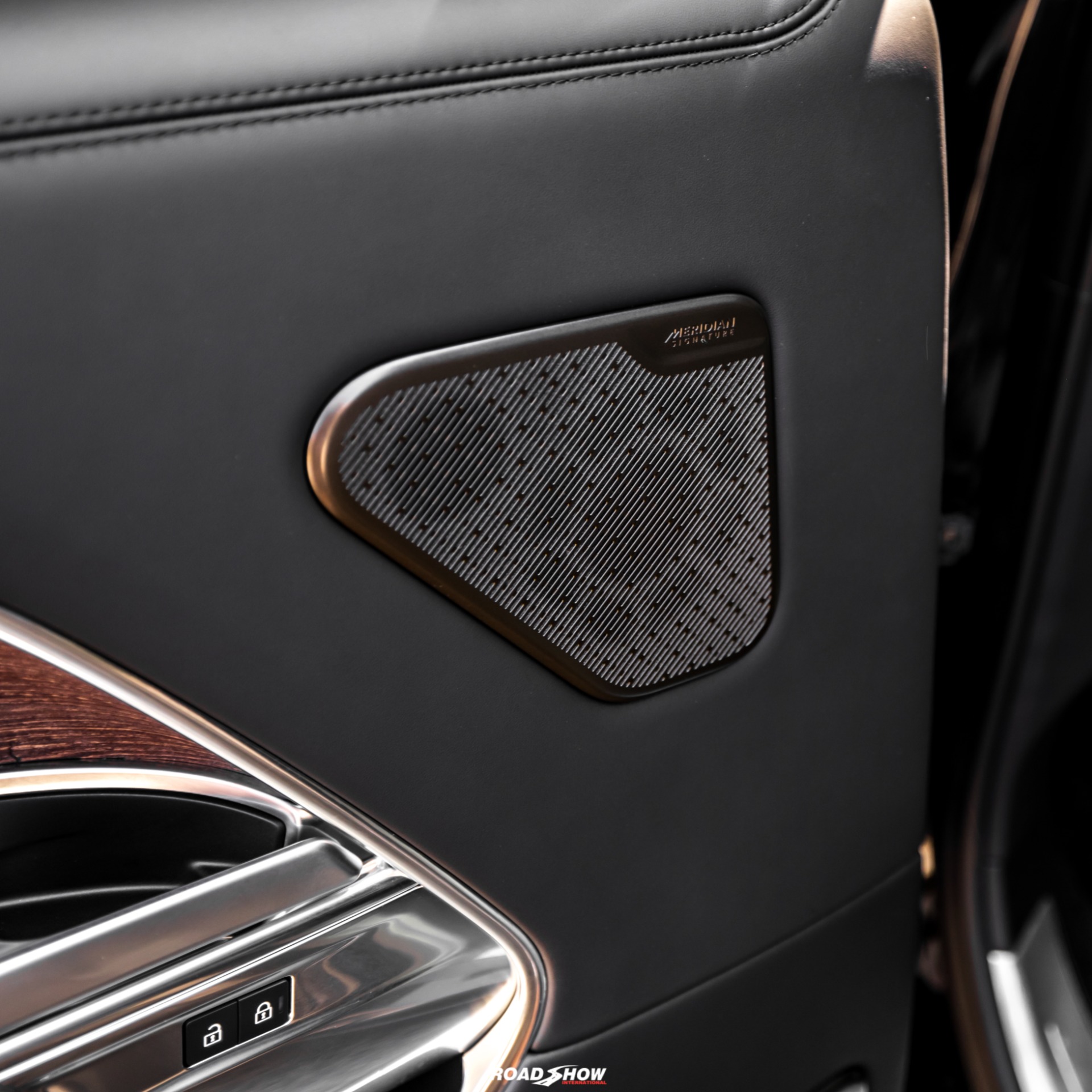 2025 Land Rover Range Rover Autobiography - Photo 35